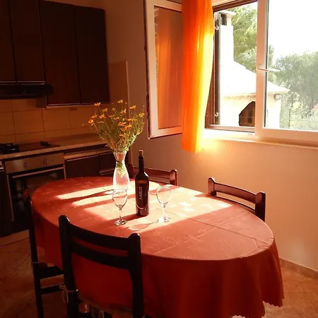 By The Sea Cove Osibova, Brac - 23774 Apartment Milna (Brac)